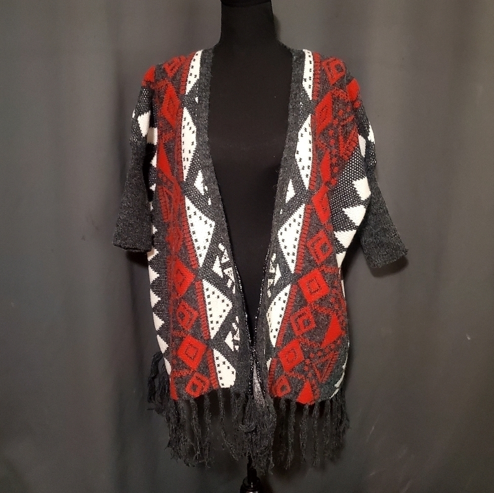 Women's Coco + Carmen Red Grey White Short Sleeves Tribal  Sweater Tassels L/XL